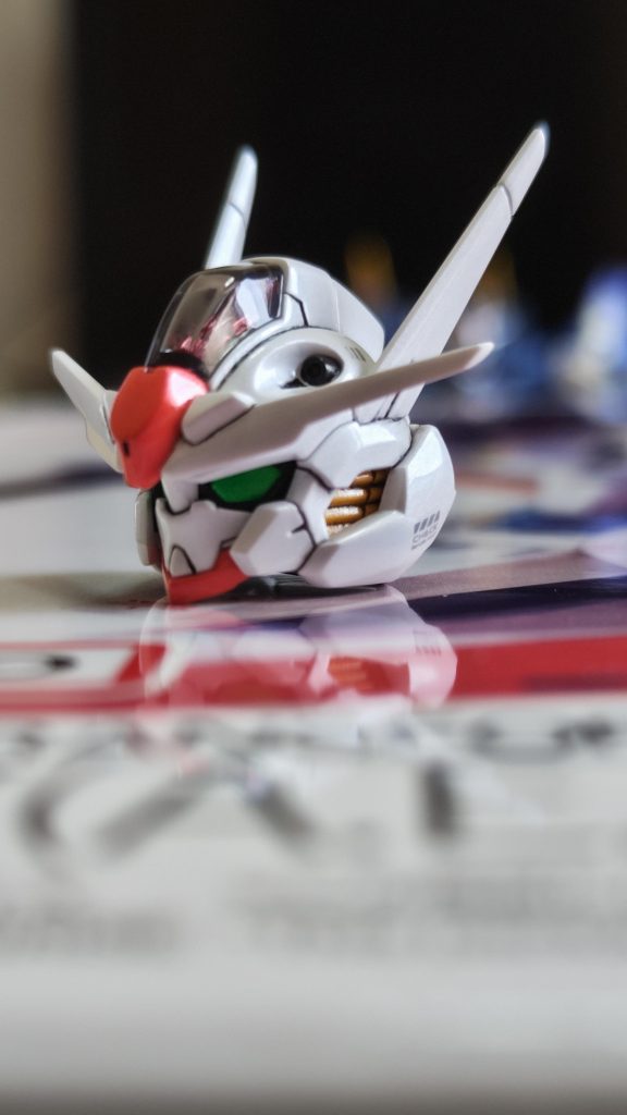 生首完成時。多分この時が一番丁寧でカッコよ美しかった(笑)バンダイエッジもある程度削りシャープにしました。