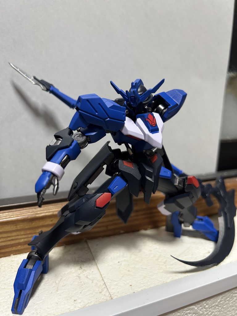 ゼーレの武器である大鎌!やっぱり鎌は厨二心をくすぐりますよねー!(ロゼとかロゼとかロゼとか...)