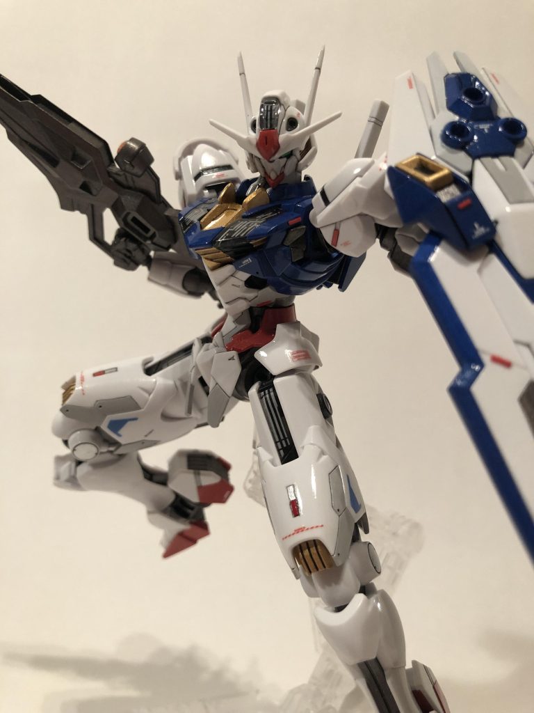 箱絵のポーズ。