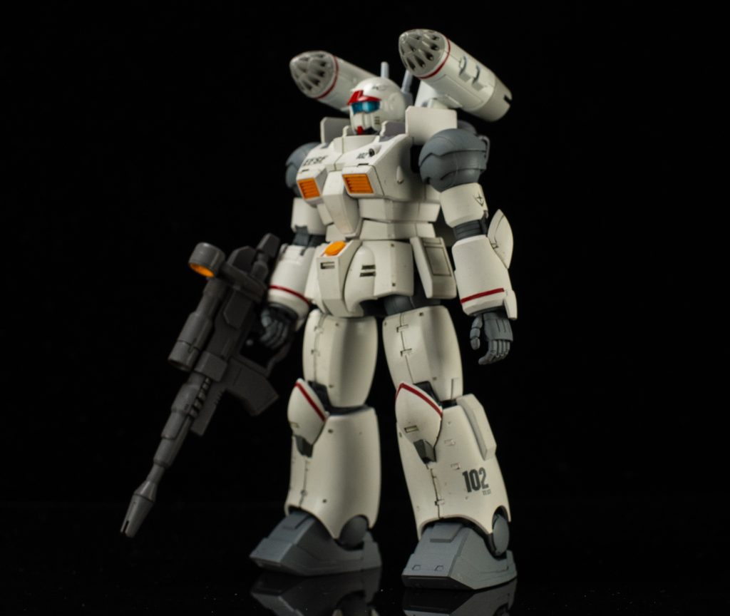 ミサイルランチャーも作りました。ミサイルポッドのグレーは、クレオス315番です