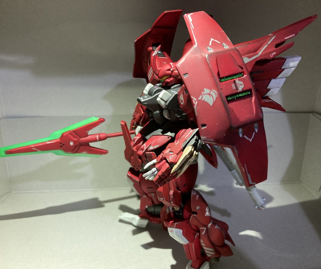 武器はビームジャベリンがかっこいいのでそのまま。まぁゴッドフィンガー撃てる時点で勝ったようなもんでしょう。