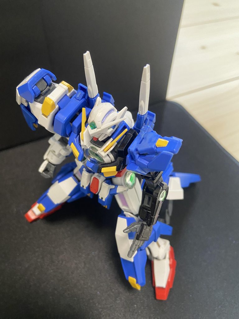 左肩アーマーは元を切り貼りして作成d(￣ ￣)