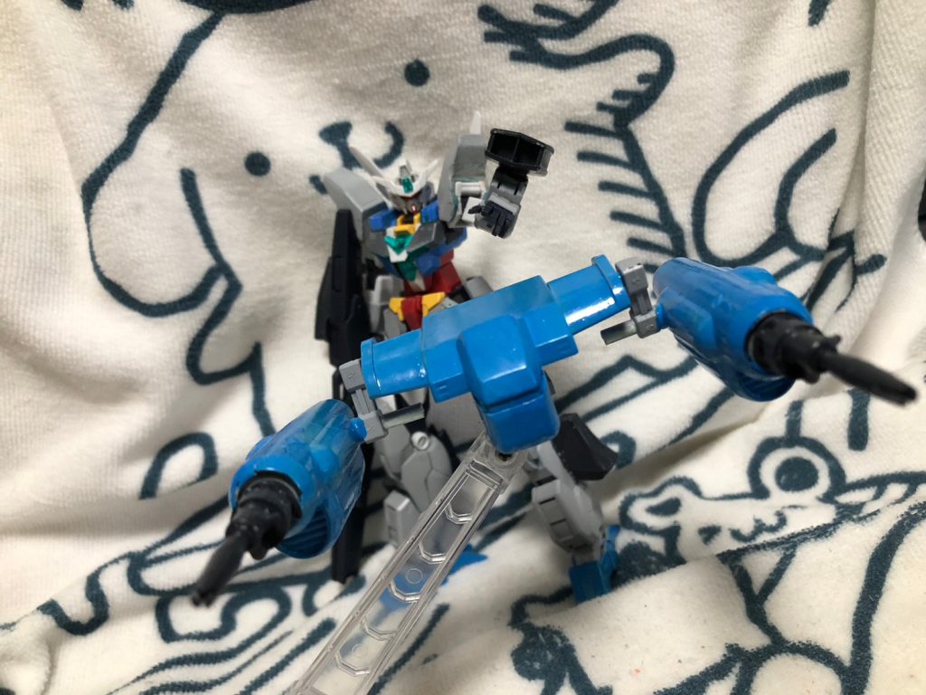 オリジナル機能としてバックパックを遠隔操作できます。