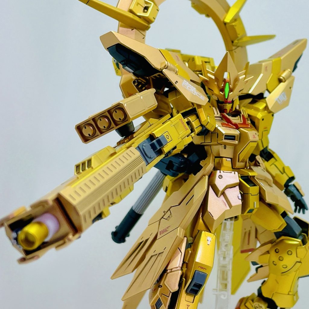 【武装②実践型Gシェキナー】実践型とついていますが排熱用ファン的なやつがついているだけです。ラスボスが試作型だとカッコ悪いのでw