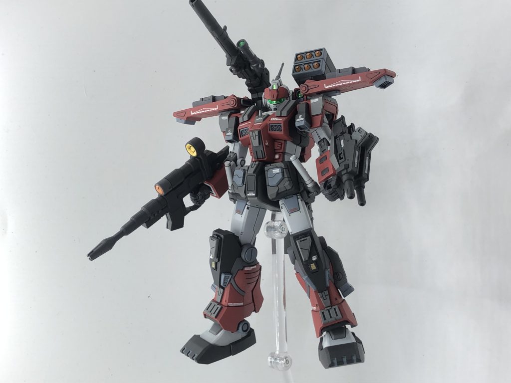 軽装2肩のウイング展開&脚部ミサイルパージで少し高機動型っぽく