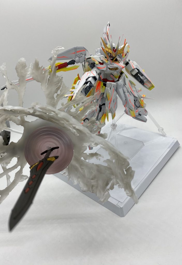 手持ち武装が無い変わりに【武器召喚】をするぞ！