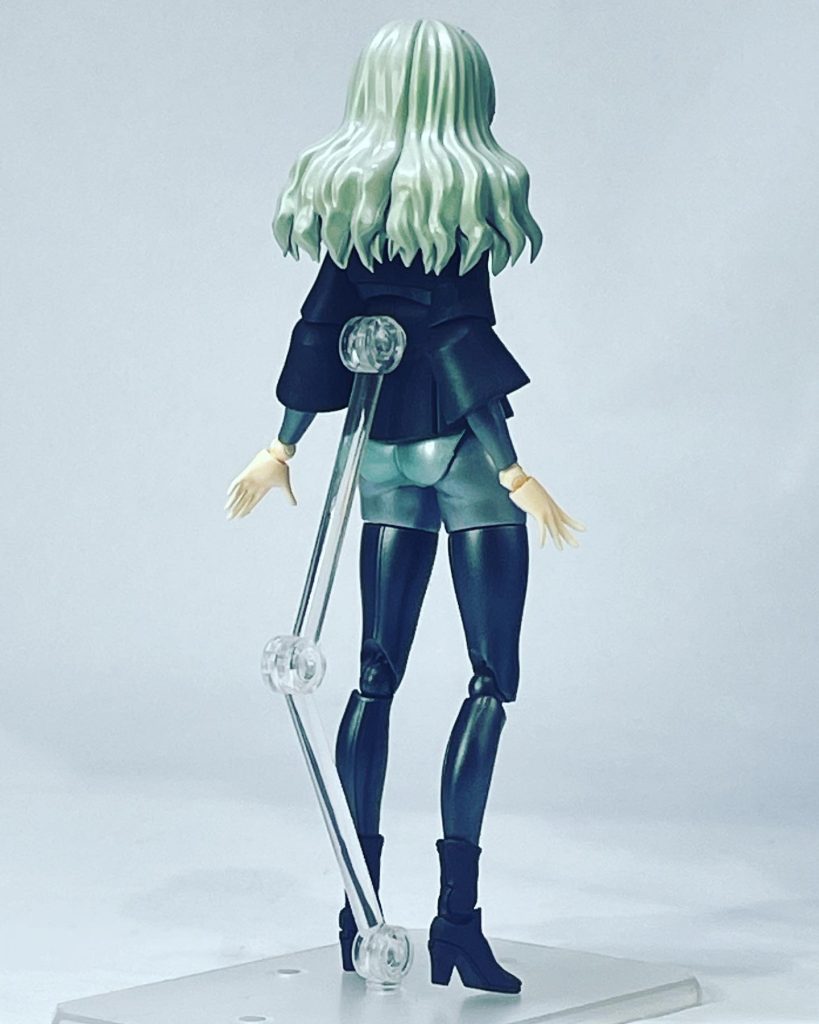 過去のビルド系フィギュアライズスタンダードシリーズと違い、水星キットは30MSキットとサイズが近くパーツも同じものが多かったので、簡単改造できて楽しいです。