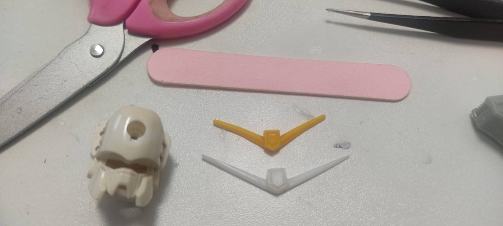 ボルトガンダム1/100–2枚目/制作者：えりぽ