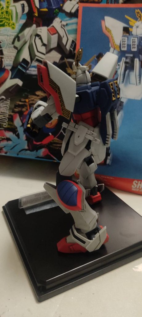 シャイニングガンダム–3枚目/制作者：えりぽ