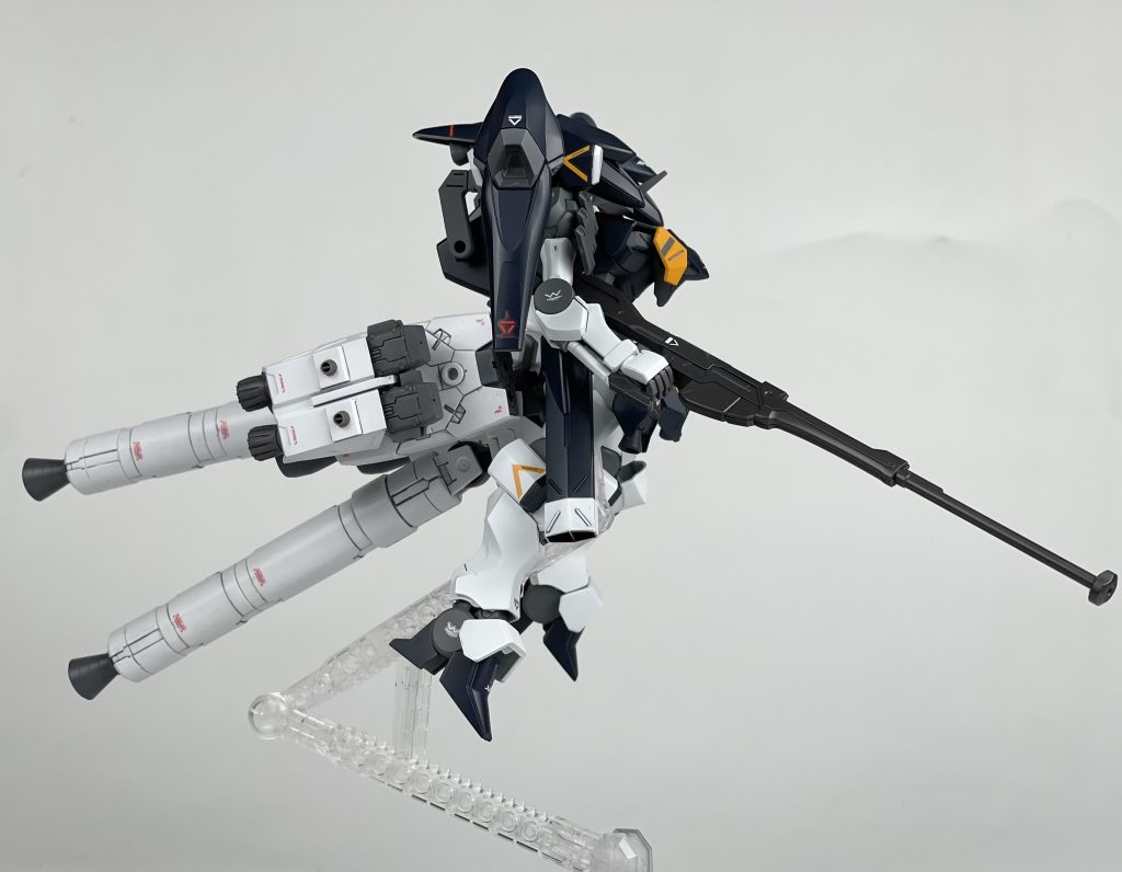 30MMのブースターセットにコトブキヤのブースターをくっつけて、MSGのバーニア各種で追加デコしています