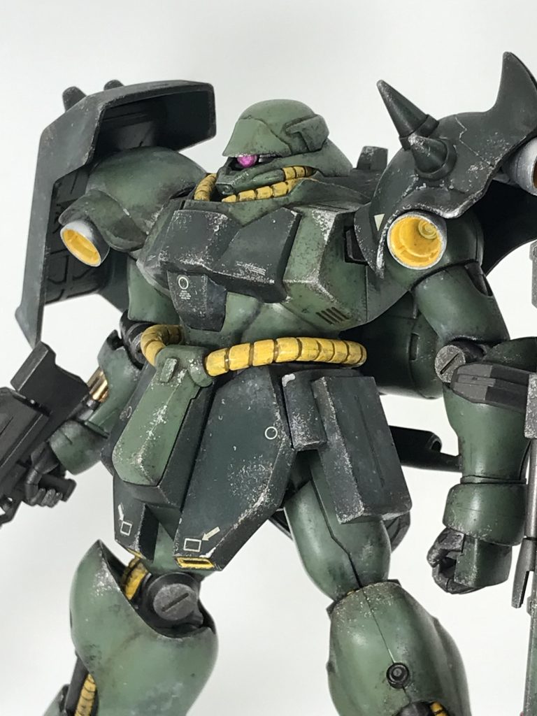 すいません…投稿するプラモはあってもネタが思いつきません😨お手軽製作 HG ギラドーガ無塗装パチ組→少しデカールだけ貼り→つや消しスプレー→お手軽ウェザリング→数年後汚し追加成形色を活かしたお手軽汚しの初期過去作品に…ウォッシングと少しだけ汚しを追加しました