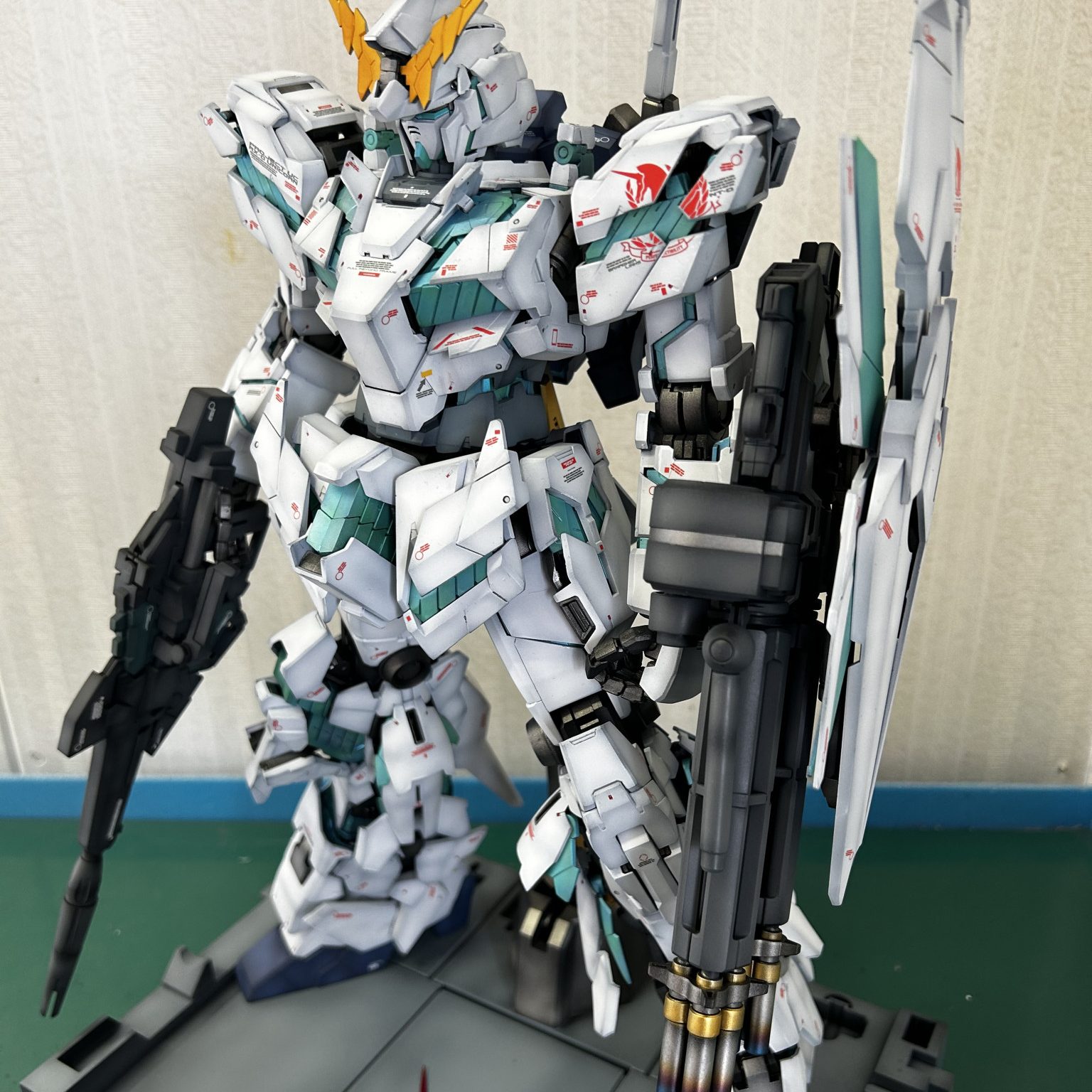 PGユニコーンガンダム｜リディさんのガンプラ作品｜GUNSTA（ガンスタ）