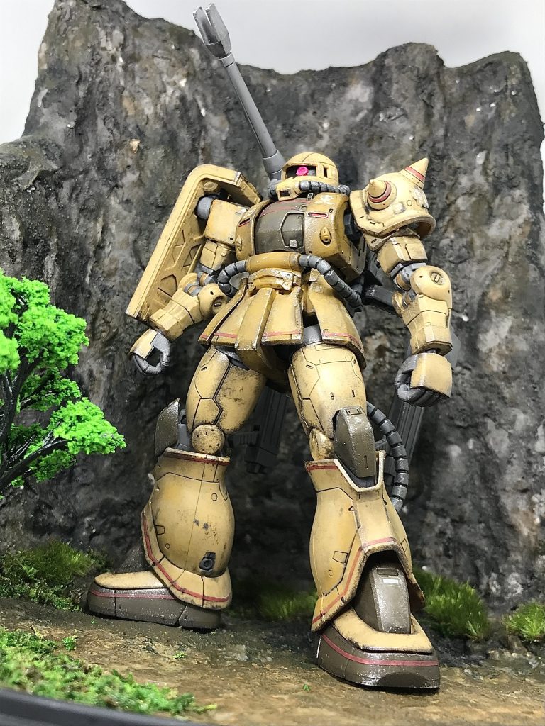 ハイパーνガンダムの時に作成したジオラマベースでも一枚パシャリ😃いや〜ええですね、サクッと作った割には写真が映えます↓このジオラマベースの作製方法が気になる方は、以前の投稿をご覧くださいhttps://gumpla.jp/rg/1467538