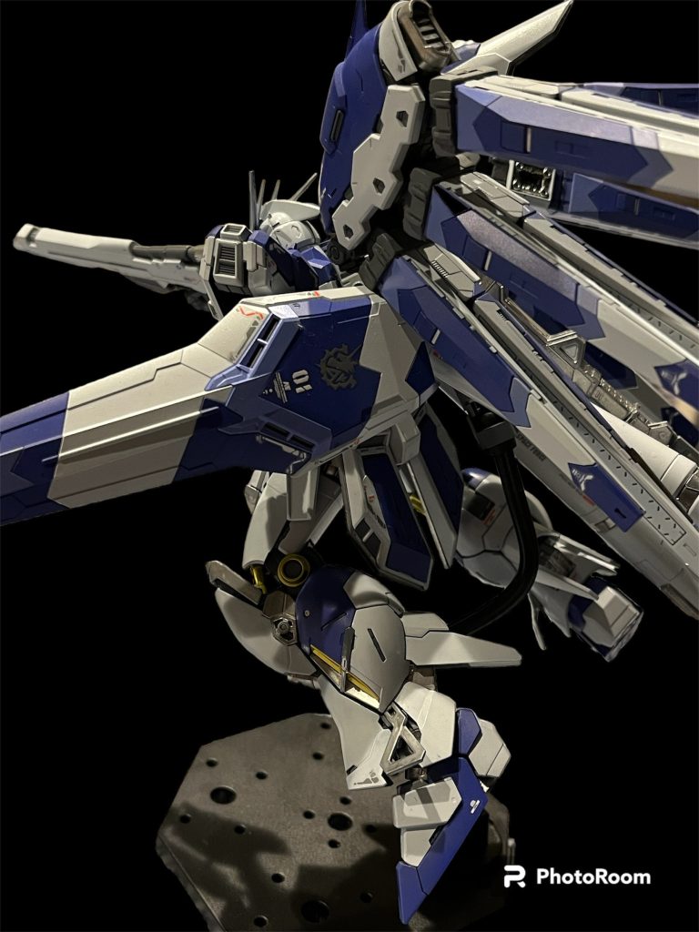 RG Hi-νガンダム–3枚目/制作者：takenocoon