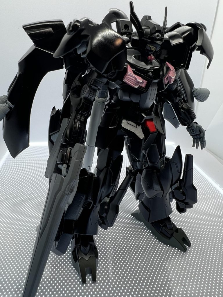 いかがだったでしょうか先ほどテーマで出した「悪の組織」をイメージしていましたが発端は呪術廻戦を読んでいたとき乙骨と戦った特急呪霊がエグい見た目だけど個性的だな~と思い作っている際に頭の片隅にその面影があったのがこの機体の制作話です(尚呪霊は嫌いな人がいると思うので各個人でご参照を……)