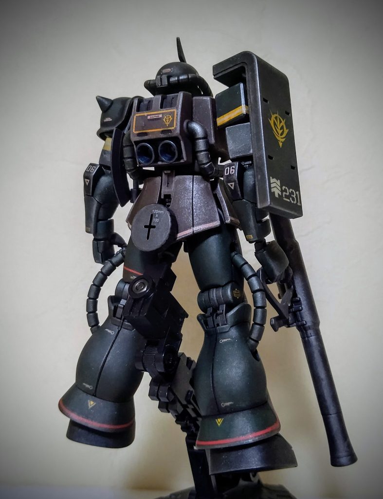 ウェザリングマスターは汚し目的より色の濃淡や光沢部分の表現で使ってます。 