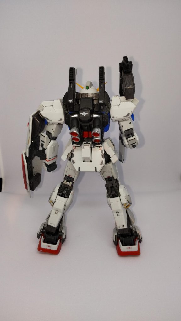 RGガンダムmark２アムロ専用カラー–4枚目/制作者：ウナギ