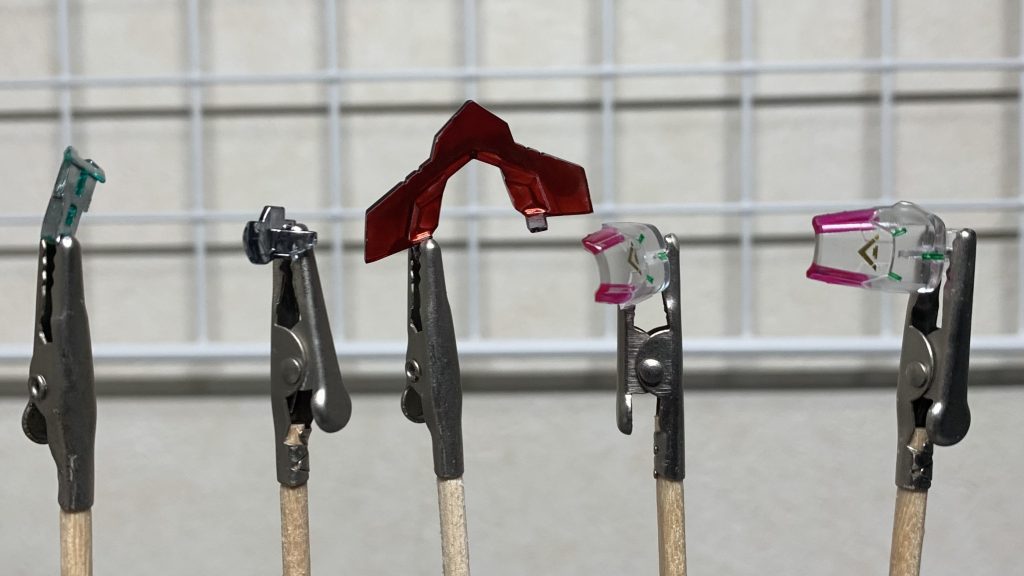 一部クリアカラーで筆塗り