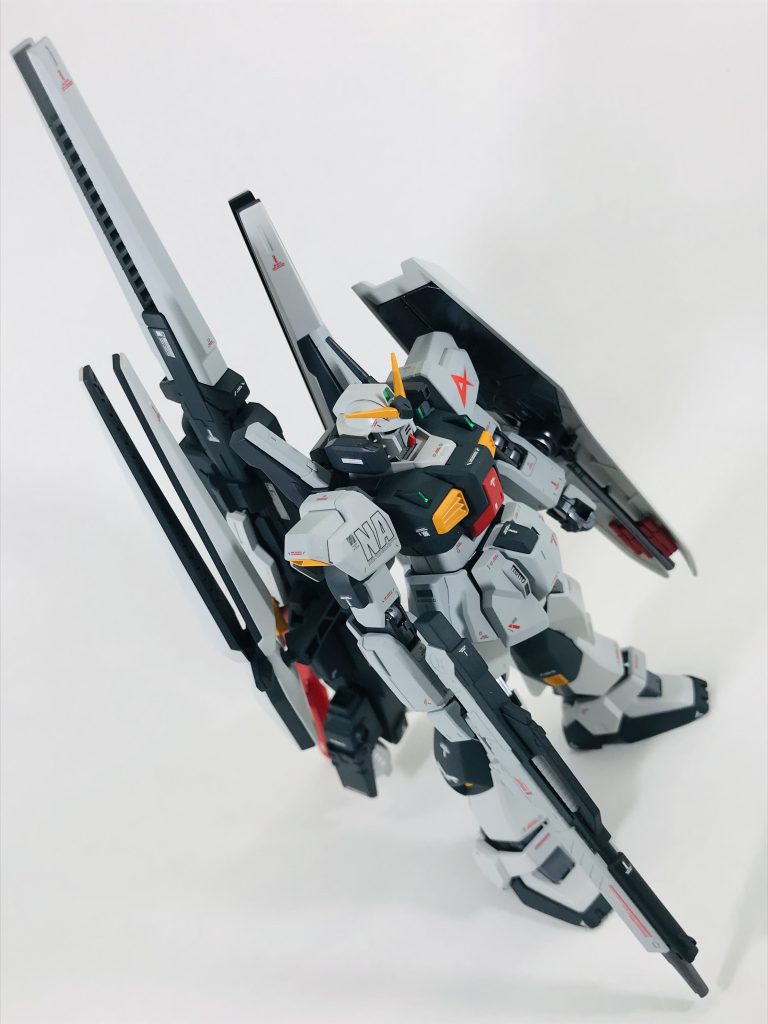 ガンダムマークⅡを筐体とした試作ロングレンジ・フィンファンネル装備型。νガンダムの実証検証機的な存在で、アムロがテストパイロットを務めた。(シュミレーターのみで実機は存在しない説もある)と言う脳内設定です。(^^)