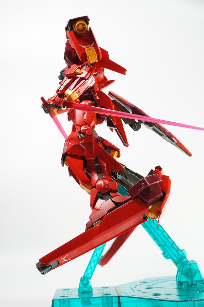 横からの夏のスキーヤー