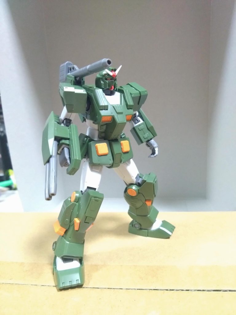 いやー、ホントにこの追加装甲を纏った感じがたまりません!2連装ビームライフルにキャノン、更には追加装甲にミサイルも仕込んである。ロマンですねぇ…ただ、サーベルが無いのが少し寂しい。