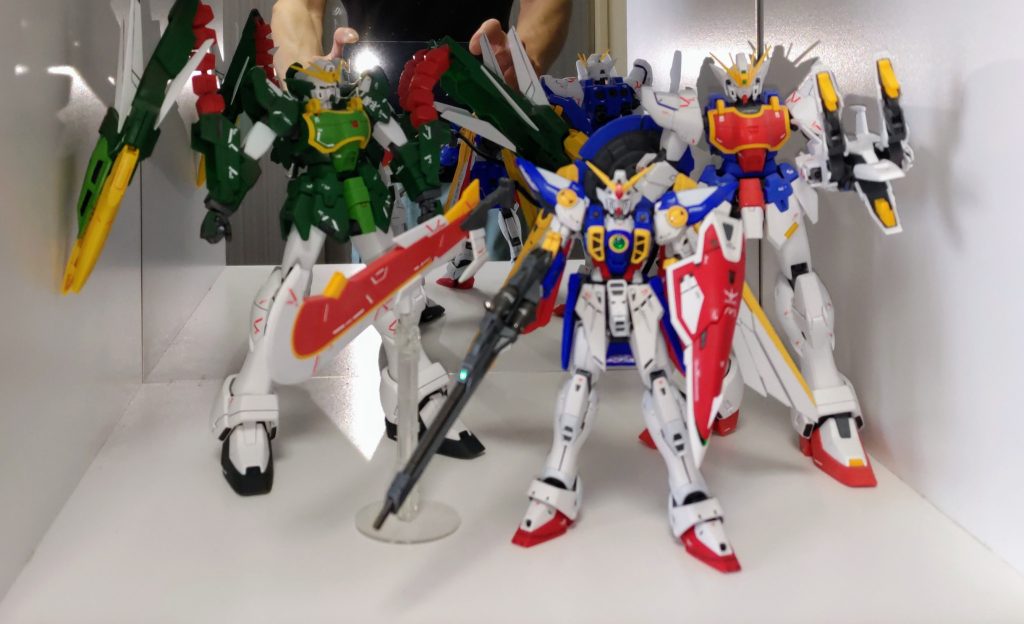 ウイングガンダムシリーズ–2枚目/制作者：いっしー