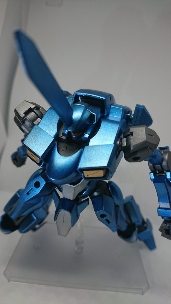 しかし、頭にブレードつけると絶対首もげるだろうなぁwだが、ロマンである！