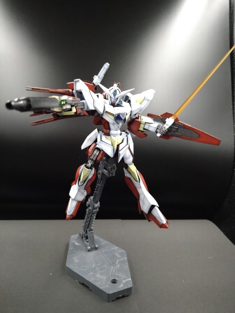 メインカラーが赤白で変な感じになるかと思いましたが、思ったよりいい感じになりました