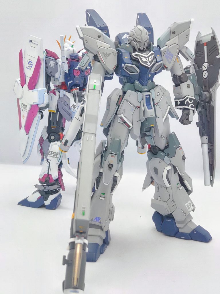 未完成のＮＴ−ガンダムと…何時か完成させないと！ 