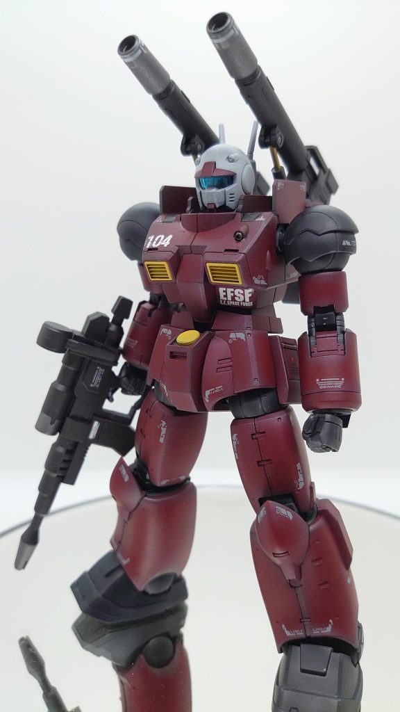 黒はEXブラックでグラデ塗装。白部はニュートラルグレーⅠでサフは白。