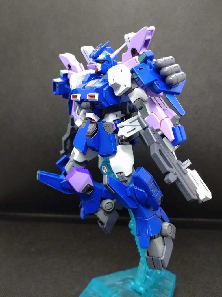 必殺技:V-MAXIMUMを使用可能、使用後一定時間は再使用不可機体性能が35％低下