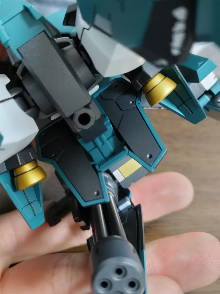 スカート裏作ってみたけど、あんまり見えないから暗めに塗るだけで良かったかも🤔