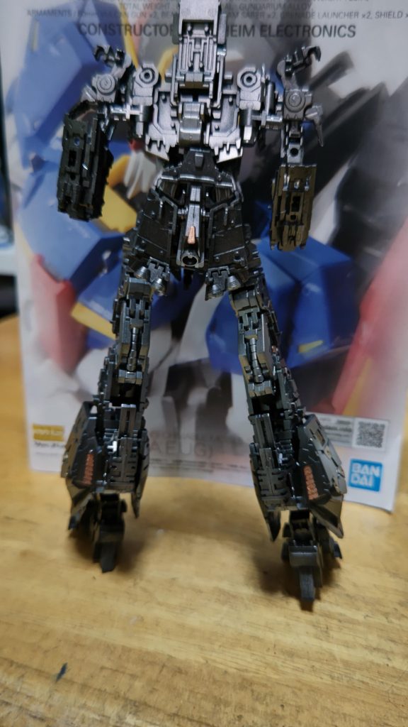 内部フレームは各部色分けしました。