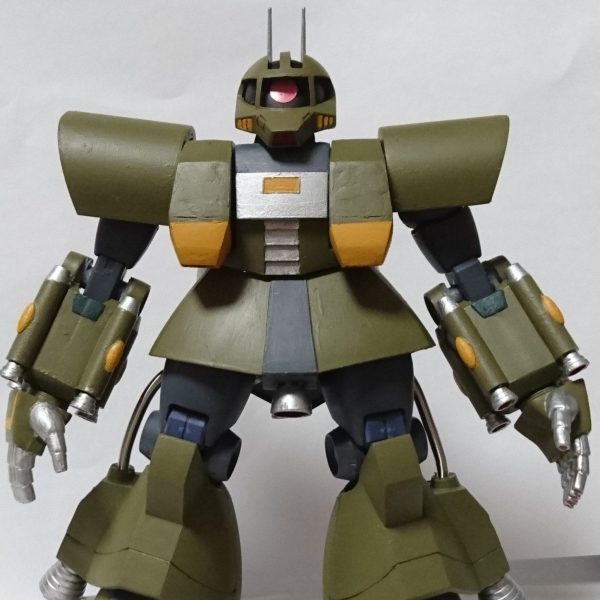 1/144 サイコミュ試験型ザク