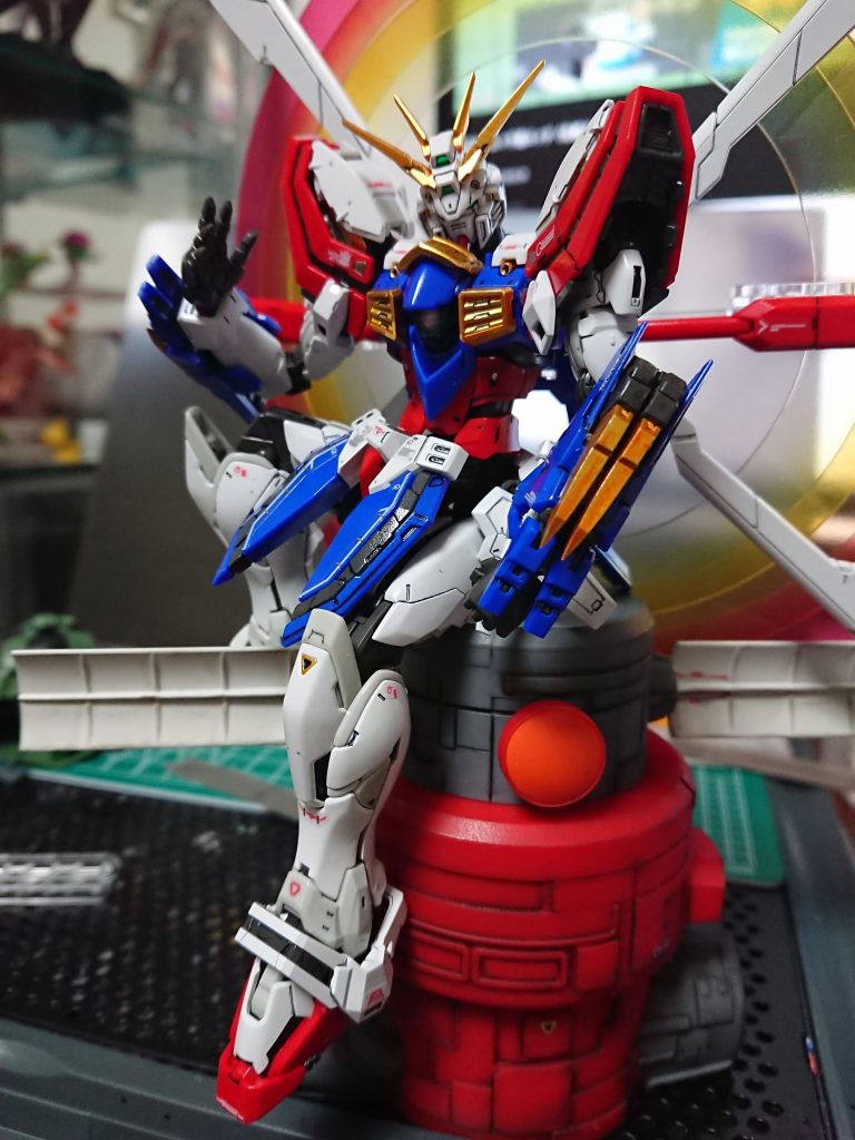 ロボット魂のポール君も汚し。RGゴッドの可動域に完敗です。
