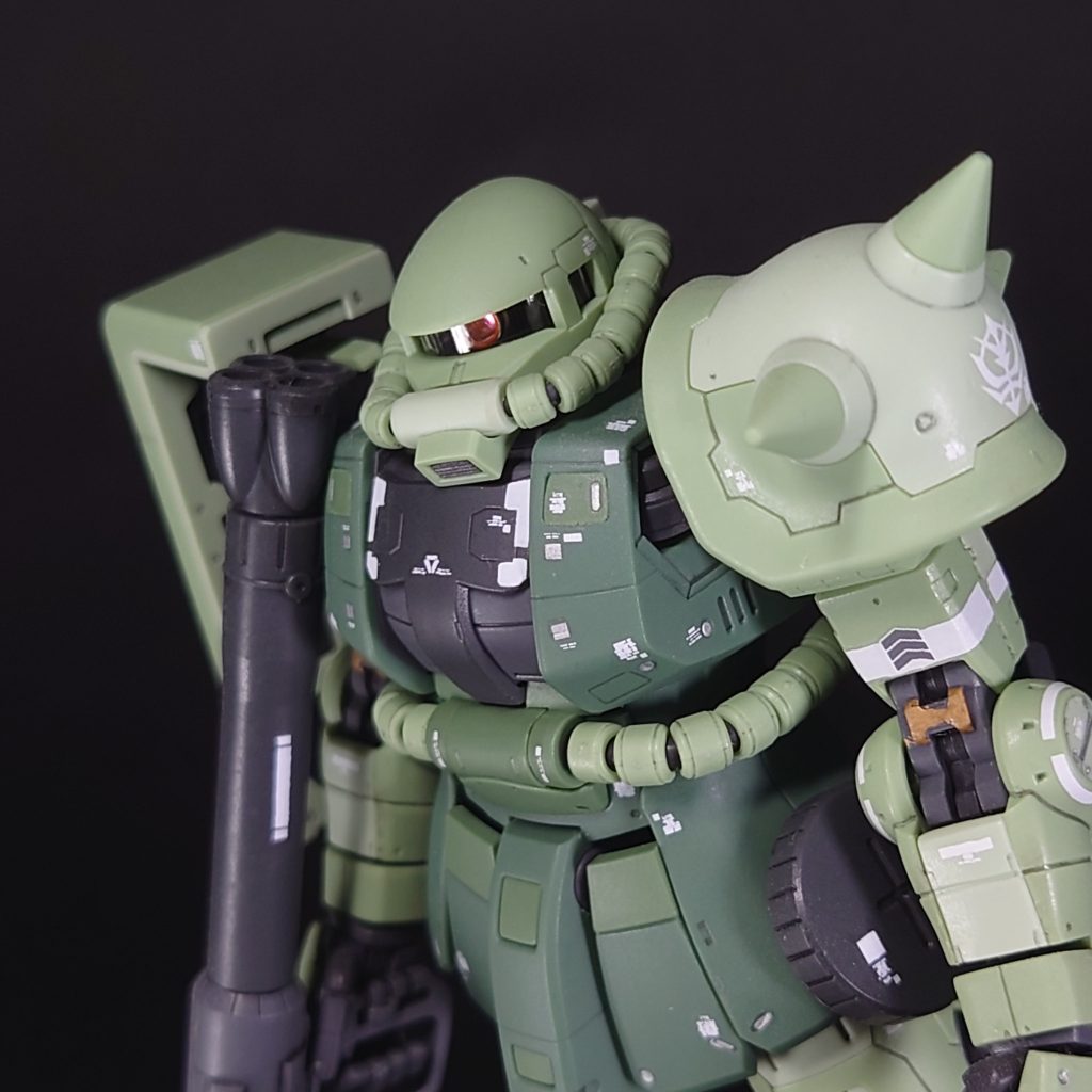 モノアイを、Hアイズと＆SPプレートに、変えるだけで一気にリアル感出るので良いですね（笑）