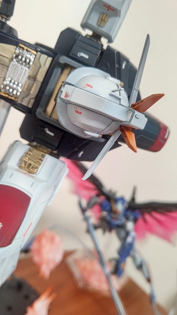 ストフリはPG MG HGの三種ミキシング、デスティニーはMGHG です。