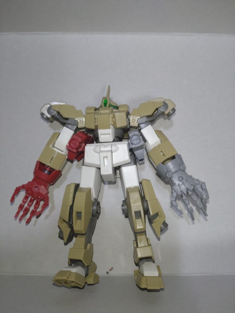 手の肉抜き穴と隙間ですね。 