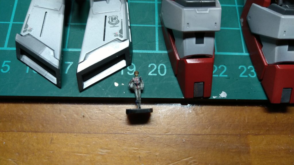 小さいのも塗装しています。