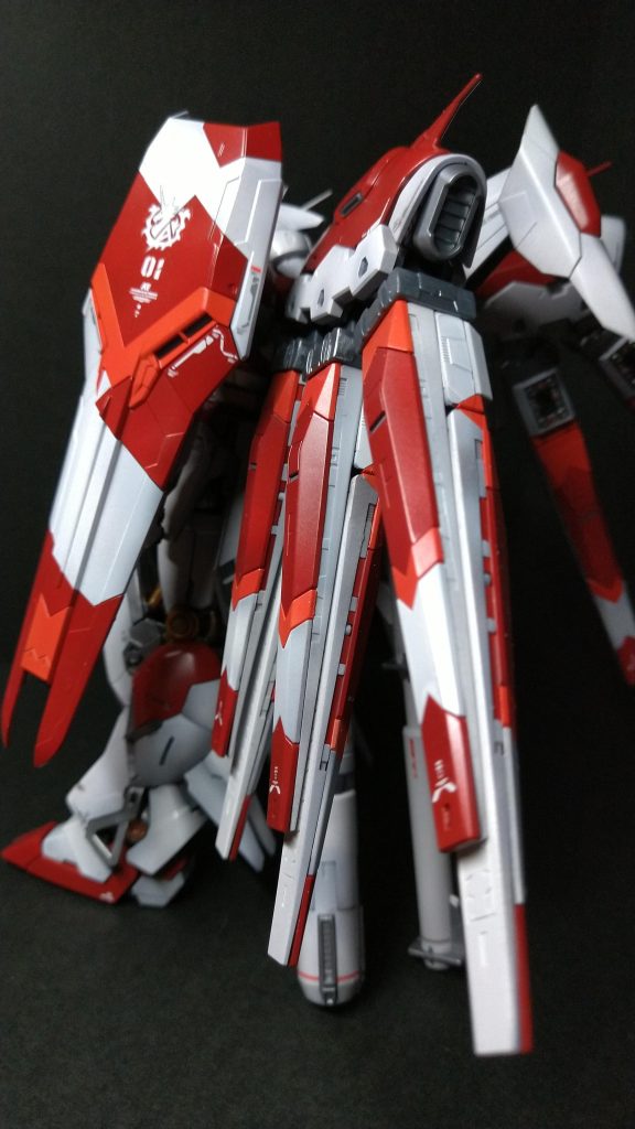 デカールは水転写式にしております。