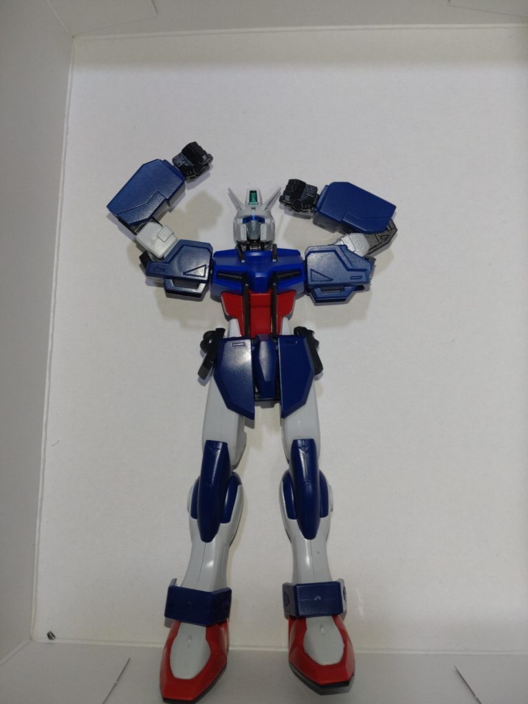 ボディと腕関節をＥＧストライクから移植。