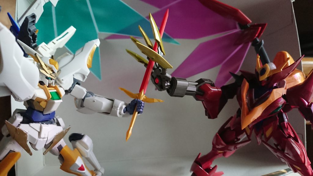 ダブルオーランスロットアルビオンとバルバトス八極との対決