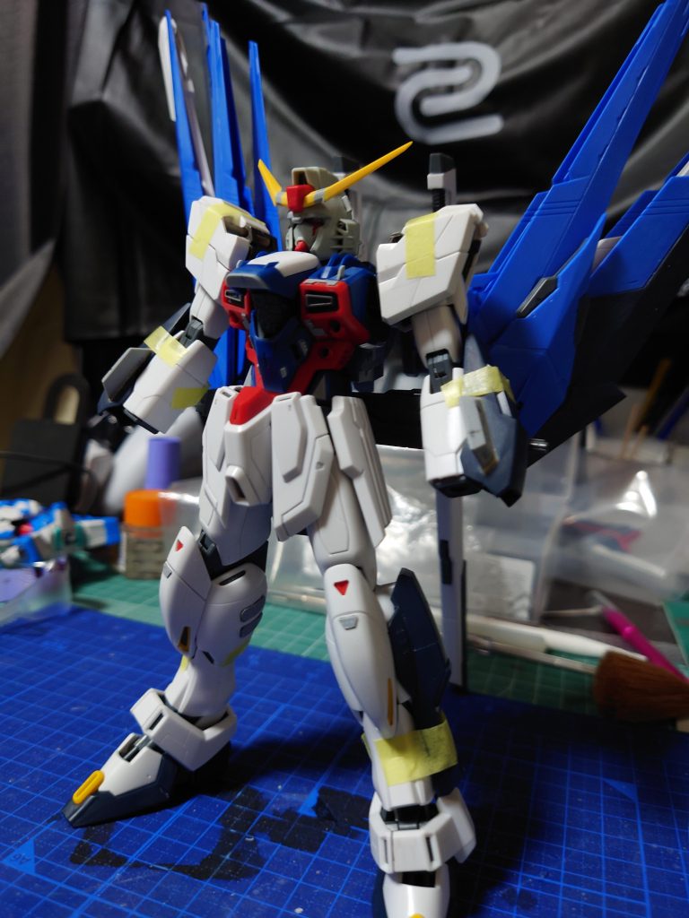 仮組みしたヘリオス