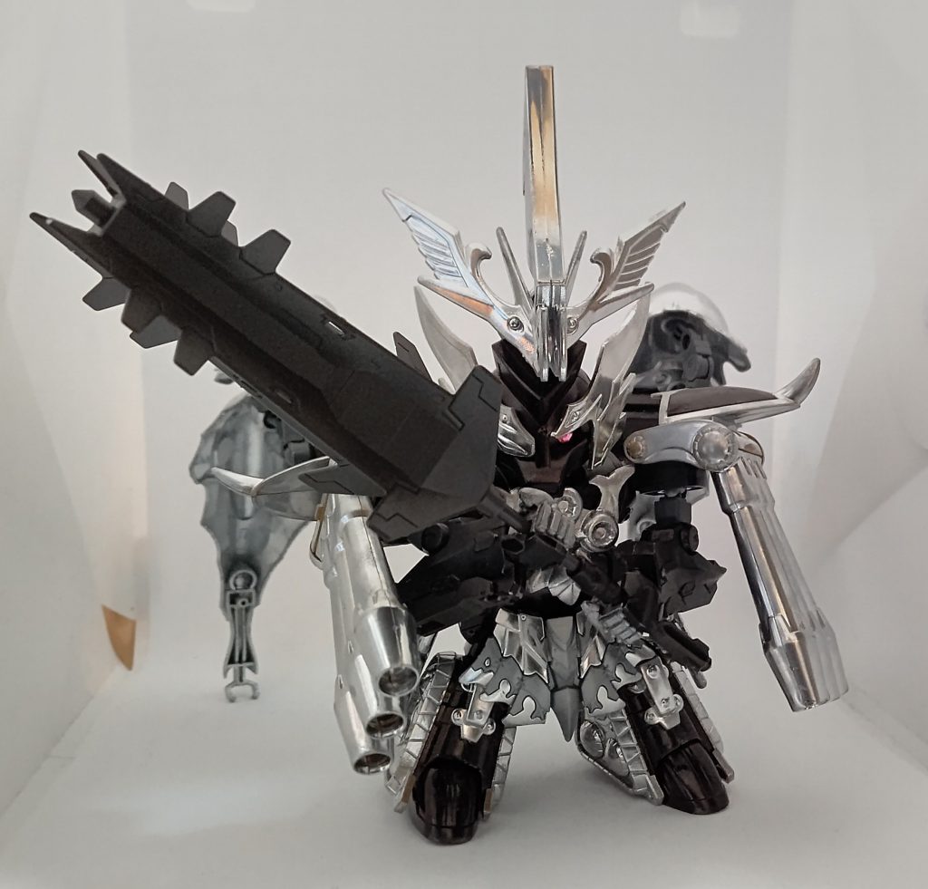 かつて作成した鉄血邪神レクスが、壊れてしまったので、一部パーツを有効活用すべく、新たな「闇の化身」を作成しました。