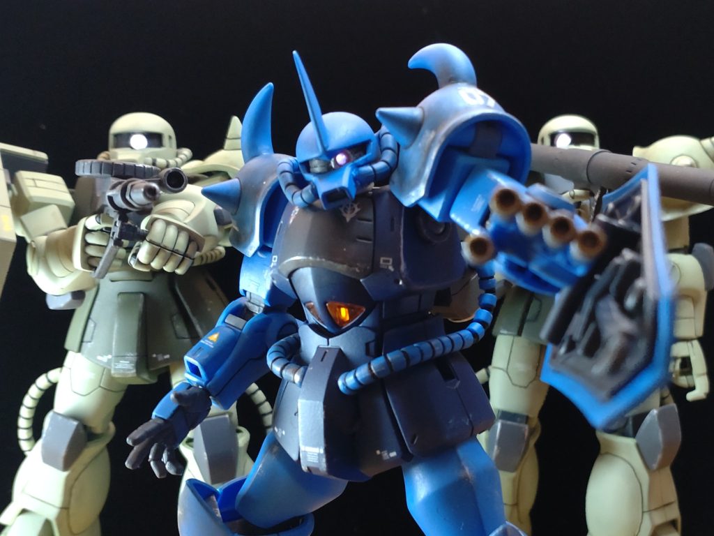 アムロ「ザ、ザク…!?違う新型のモビルスーツだ。」