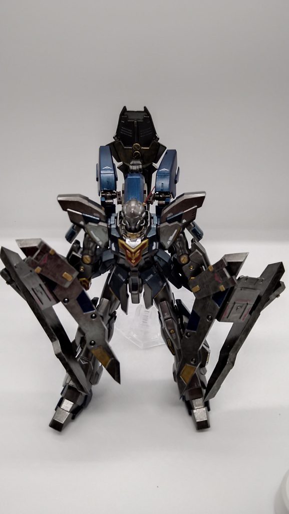 元々の機体のスタイルが良いので、手を加えるのも勿体ないかなと思いまして😊