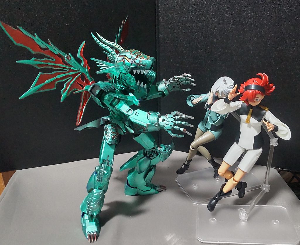 砕けろぉ!スレッタ「いでぇ!」剛腕による強烈な一撃で高確率でピヨる。