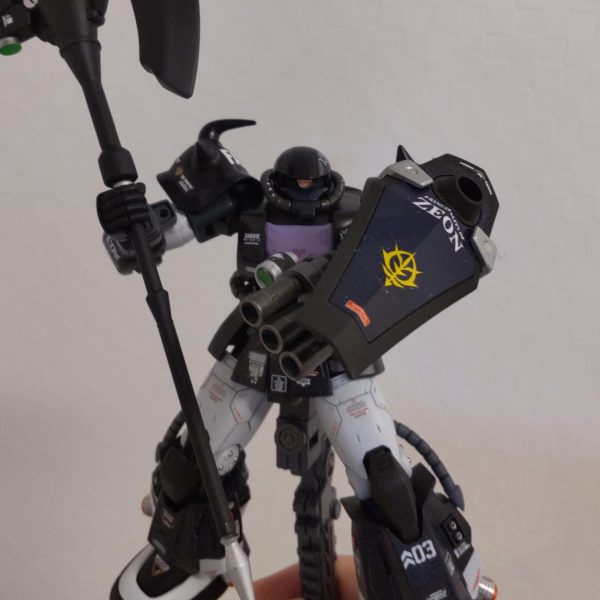 1/144高機動型ザク　改造型