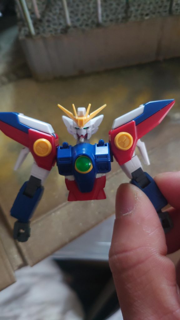 アゴの延長、首の延長、胴体の延長しました。