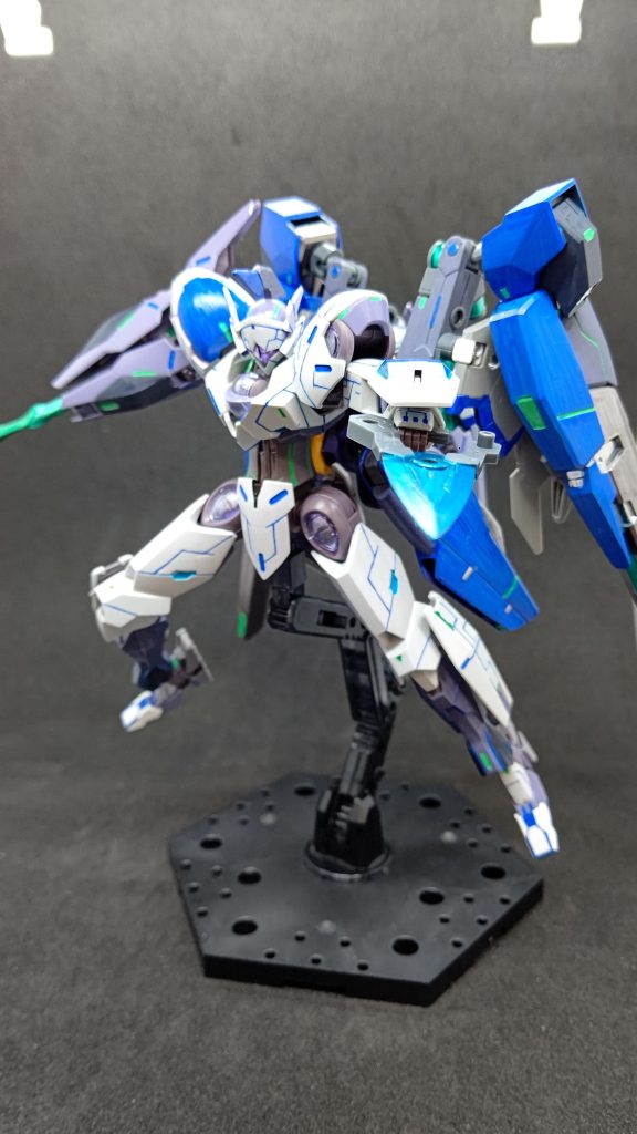 対ビーム兵器対策として実体剣ブル・カタール